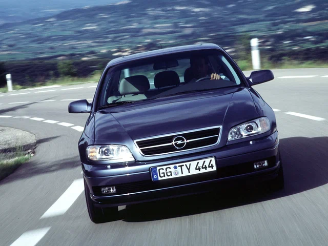 opel omega