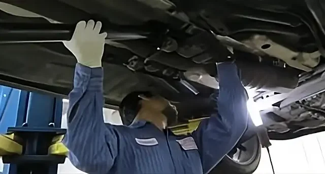 Снятие и установка кардана